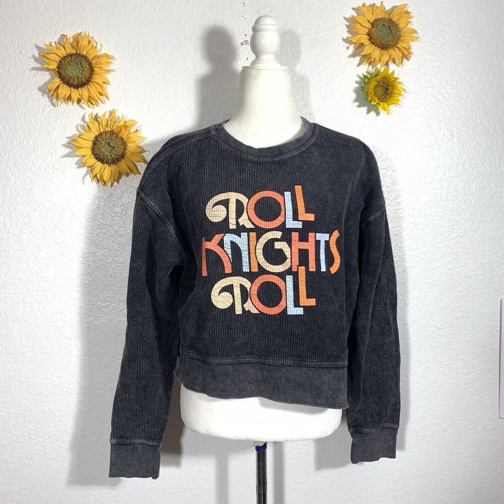 Charles River Apparel Roll Knights Roll Oversized Sweatshirt Size Small Women’s